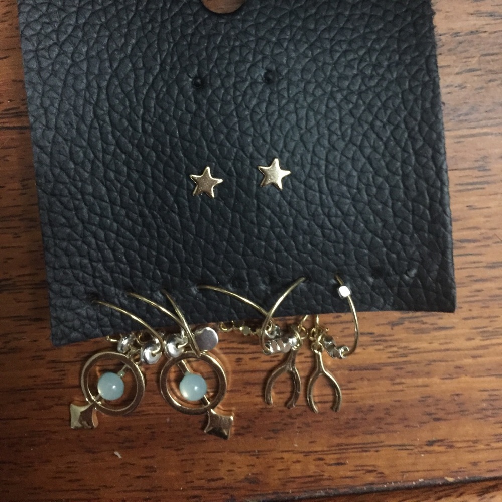 Free people earring set of 4